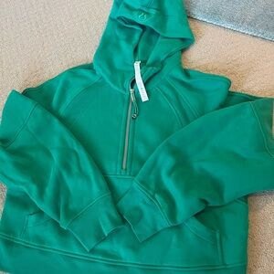 Lululemon Women’s Scuba Over sized half zip hoodie M/L